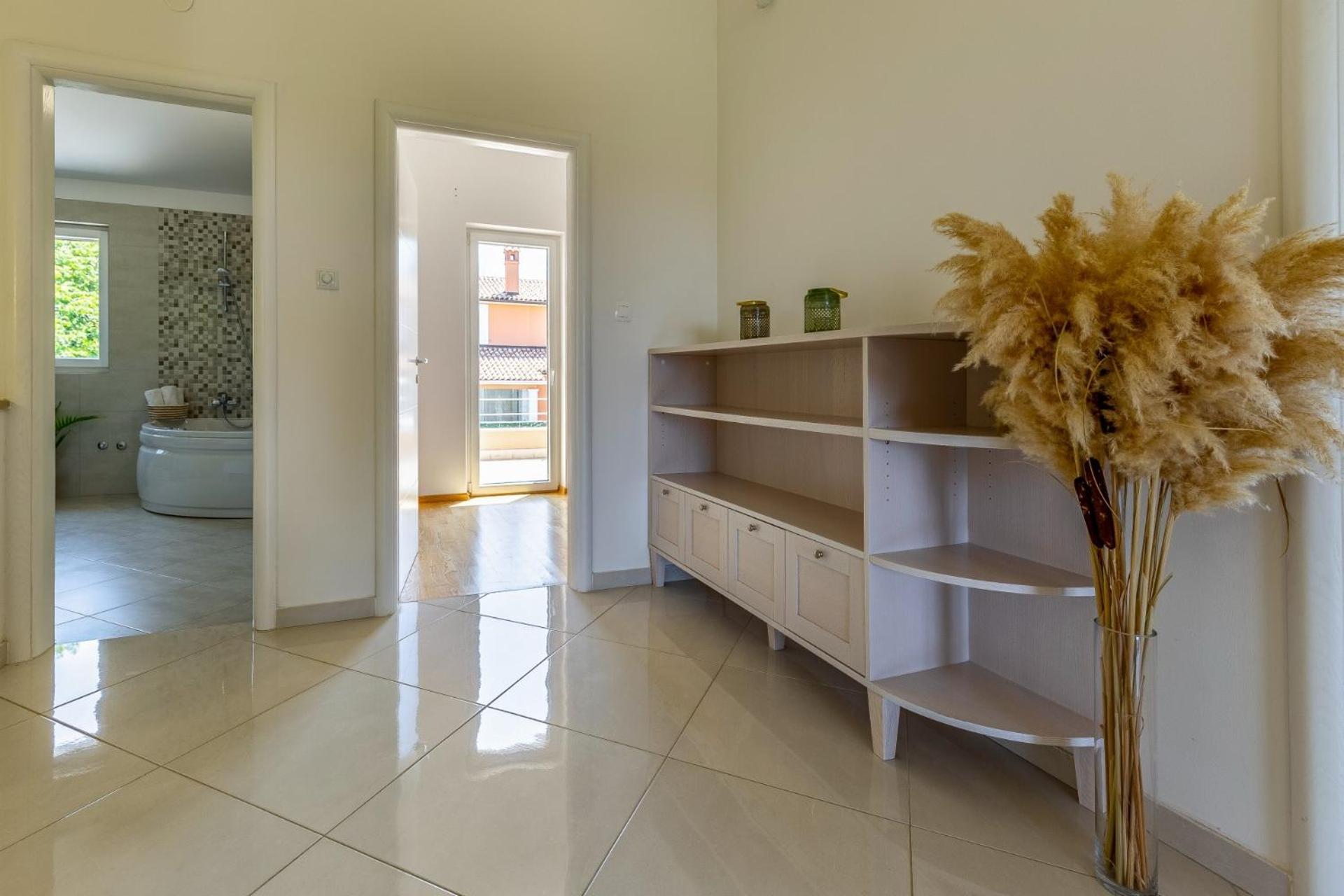 Villas Lotus With Pool And Jacuzzi Pula Exterior foto